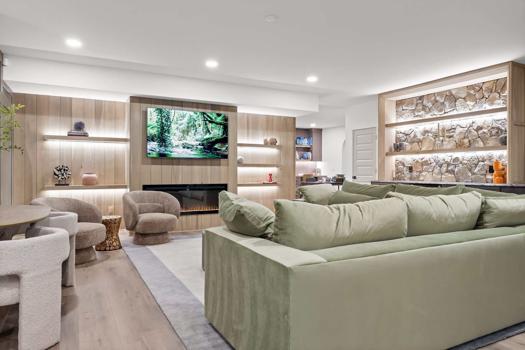 270 Dodd Lane Luxury Basement Atlanta — Photo 18