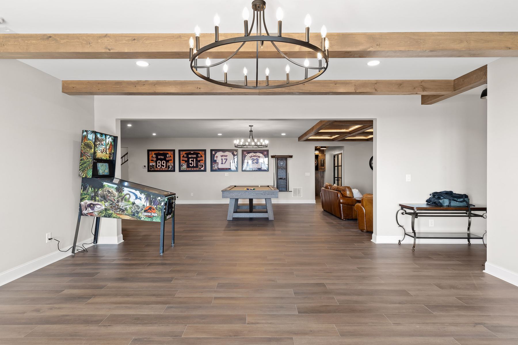 413 Horizon Trail coffered wood ceiling with LED lighting